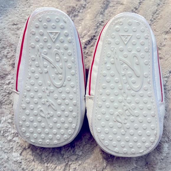 Size 2 Infant Sneakers Rubber Sole Velcro Red Converse Baby Baby Brand NEW!! - Picture 2 of 4